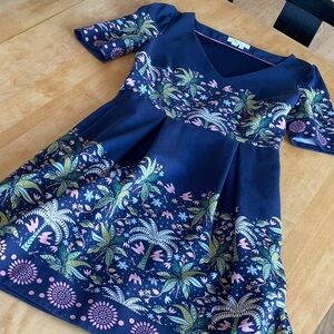 Boden Navy Floral V-Neck Border Print Mini Dress